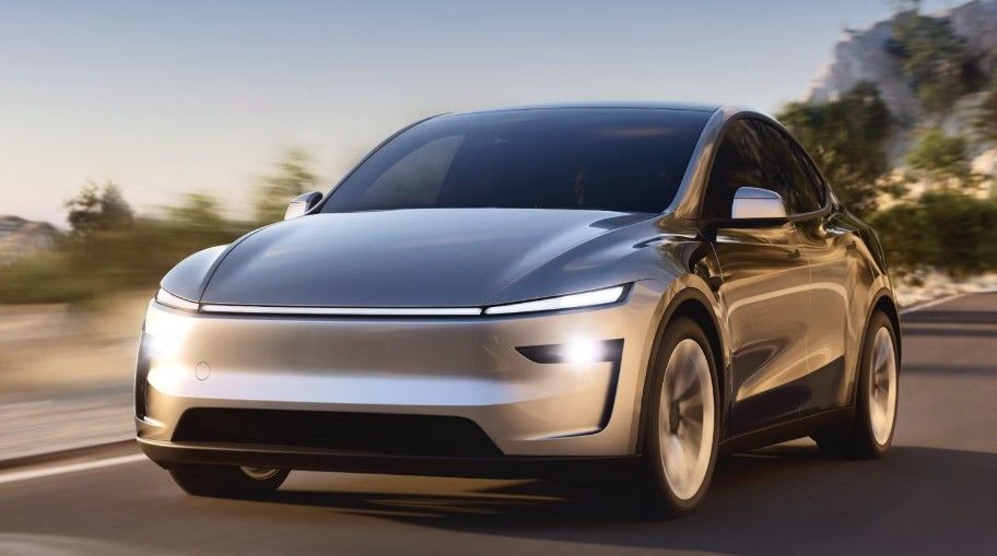 Tesla Model Y 2025 Electric SUV – Stunning Design and Premium Features in India